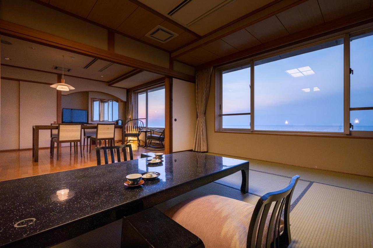 Ikkyu -Seaside Hotel- Tsuruoka Exterior foto